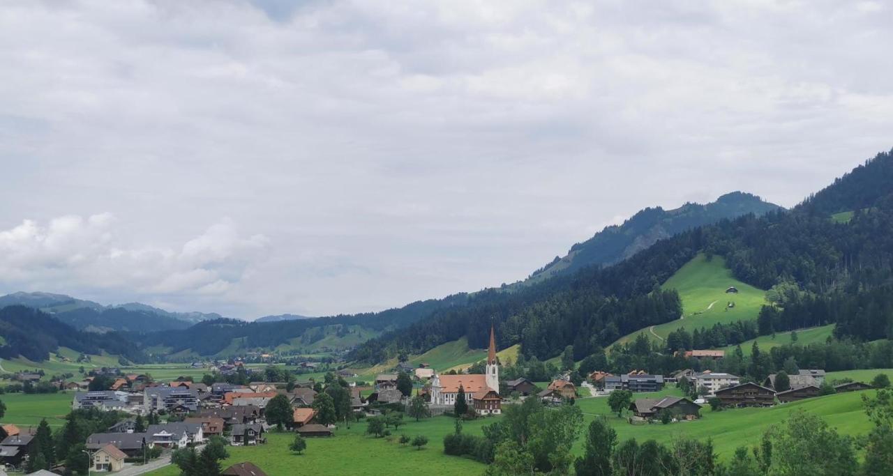 Gasthof Kreuz Marbach エクステリア 写真