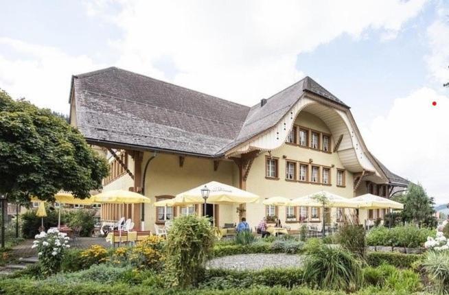 Gasthof Kreuz Marbach エクステリア 写真