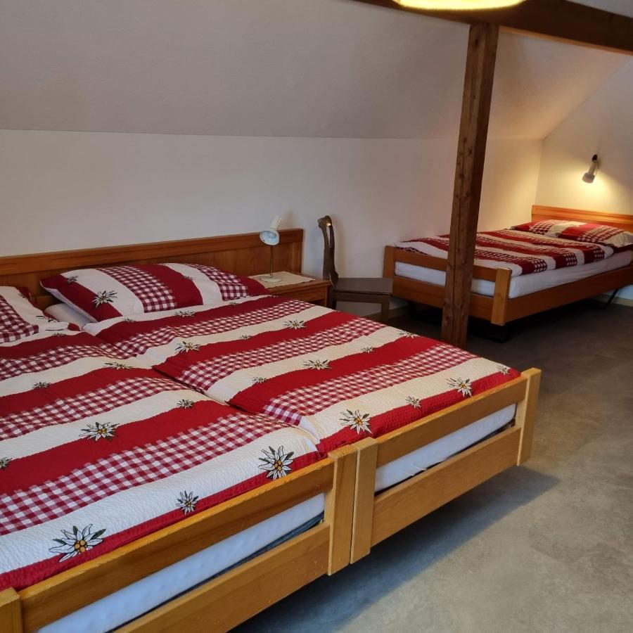 Gasthof Kreuz Marbach エクステリア 写真